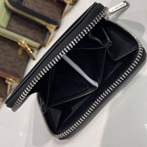 Michael Kors Jet Set Travel Medium Zip Around Card Case Black - Picture 5 of 15